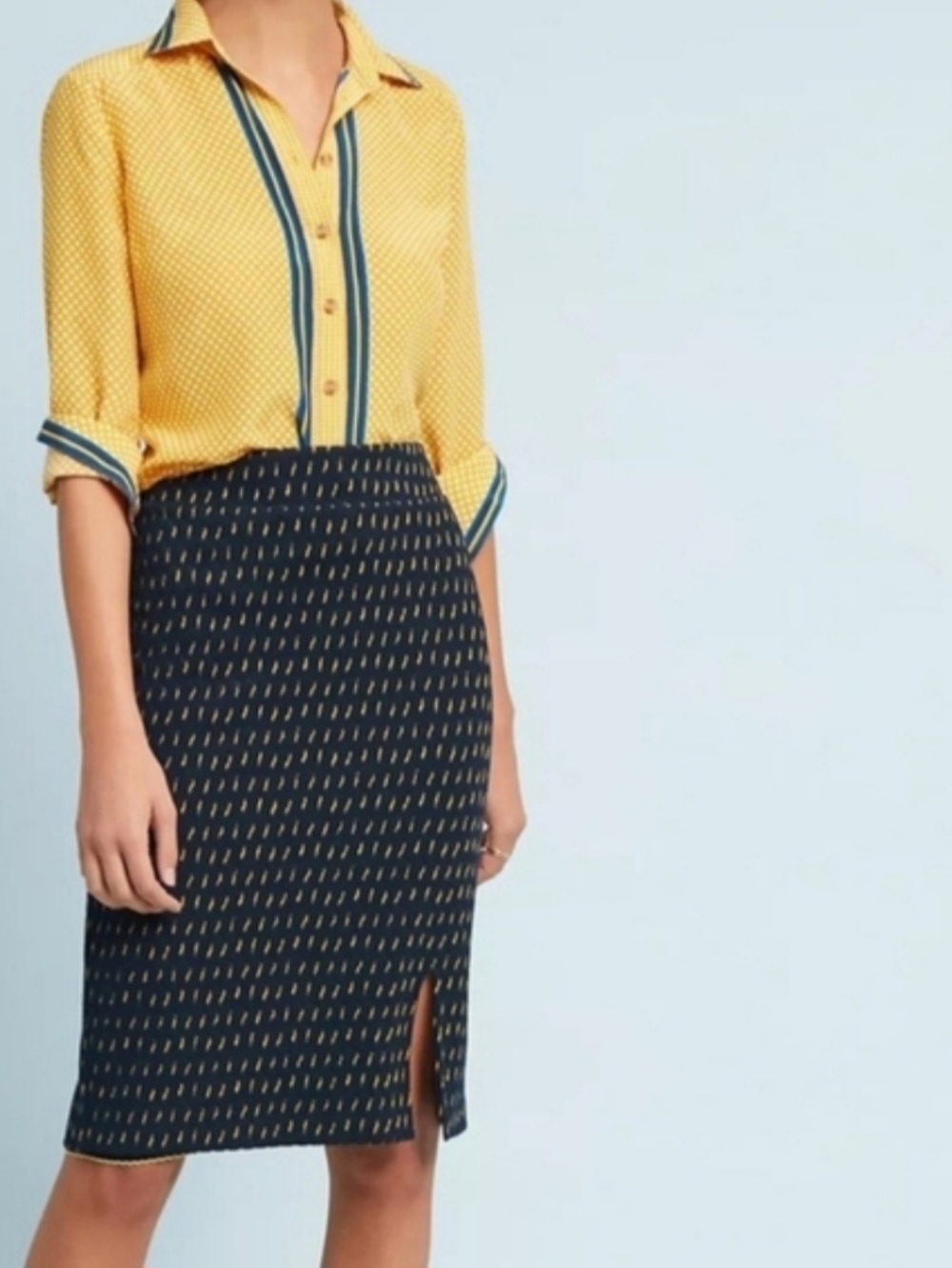 Anthropologie Maeve Hannon Textured Navy/Yellow Pencil Skirt with Front Slit